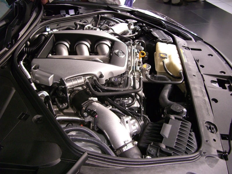 GT-R engine bay