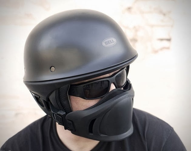 Motorcycle helmet