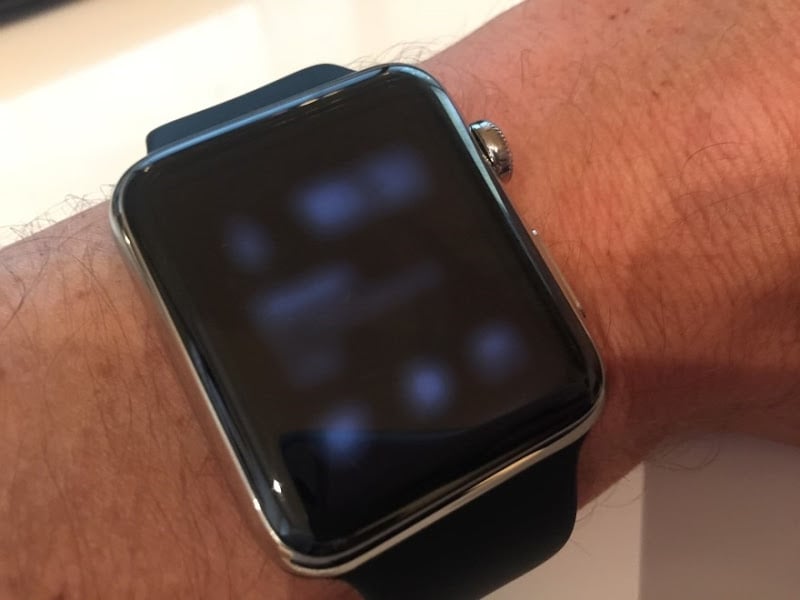 Watch stuck on a partially rendered screen